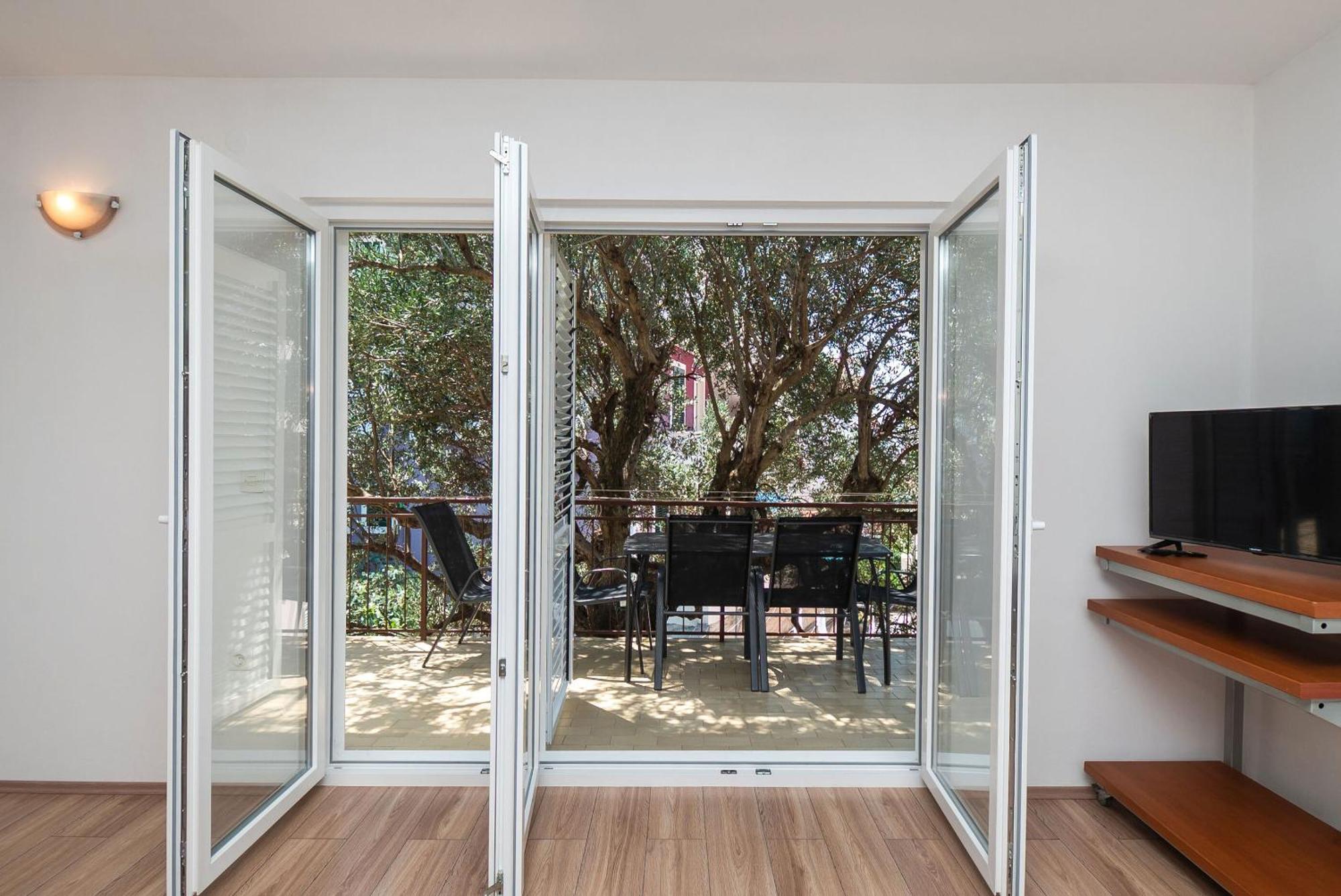 פרימוסטן Apartment Ljuba מראה חיצוני תמונה