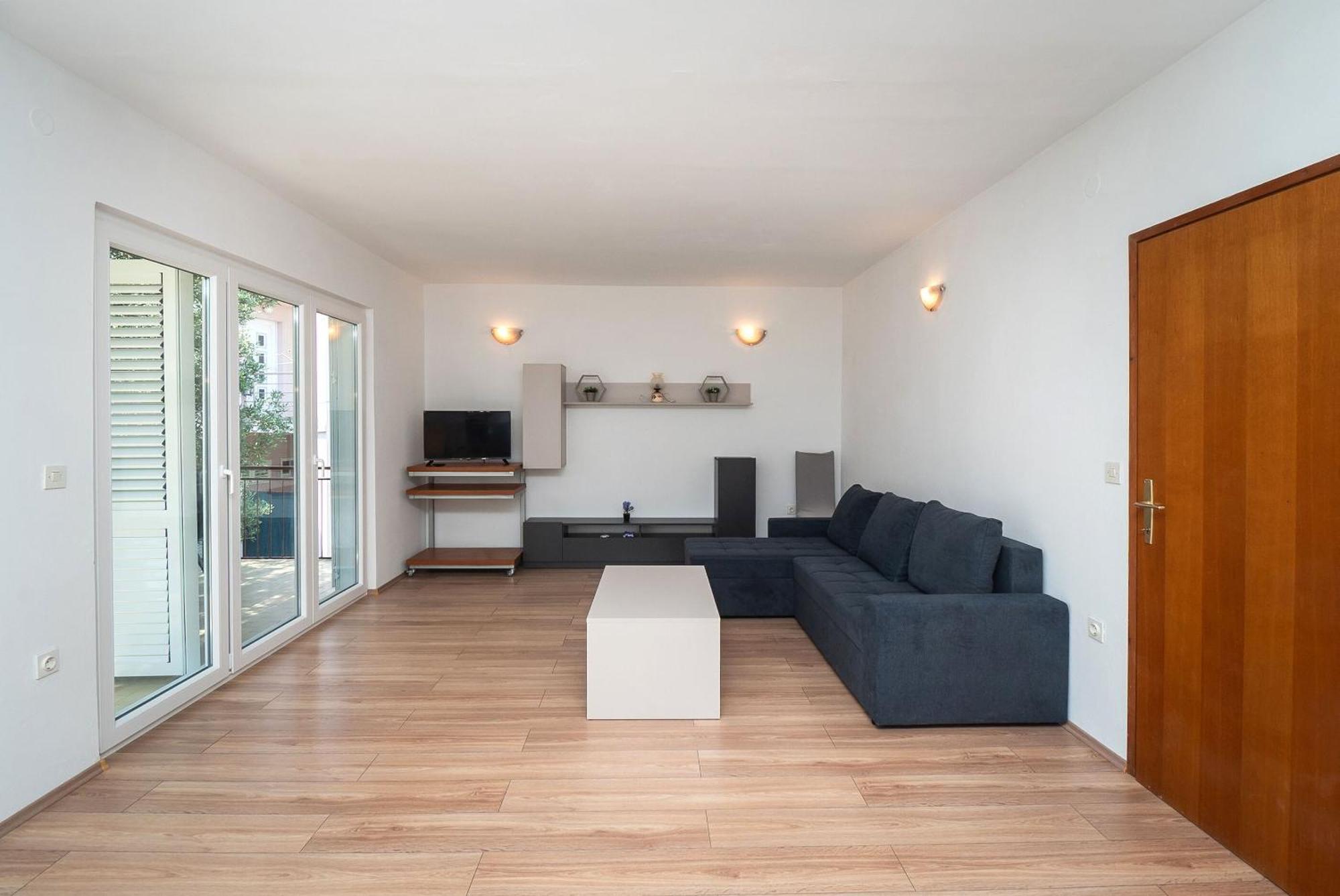 פרימוסטן Apartment Ljuba מראה חיצוני תמונה