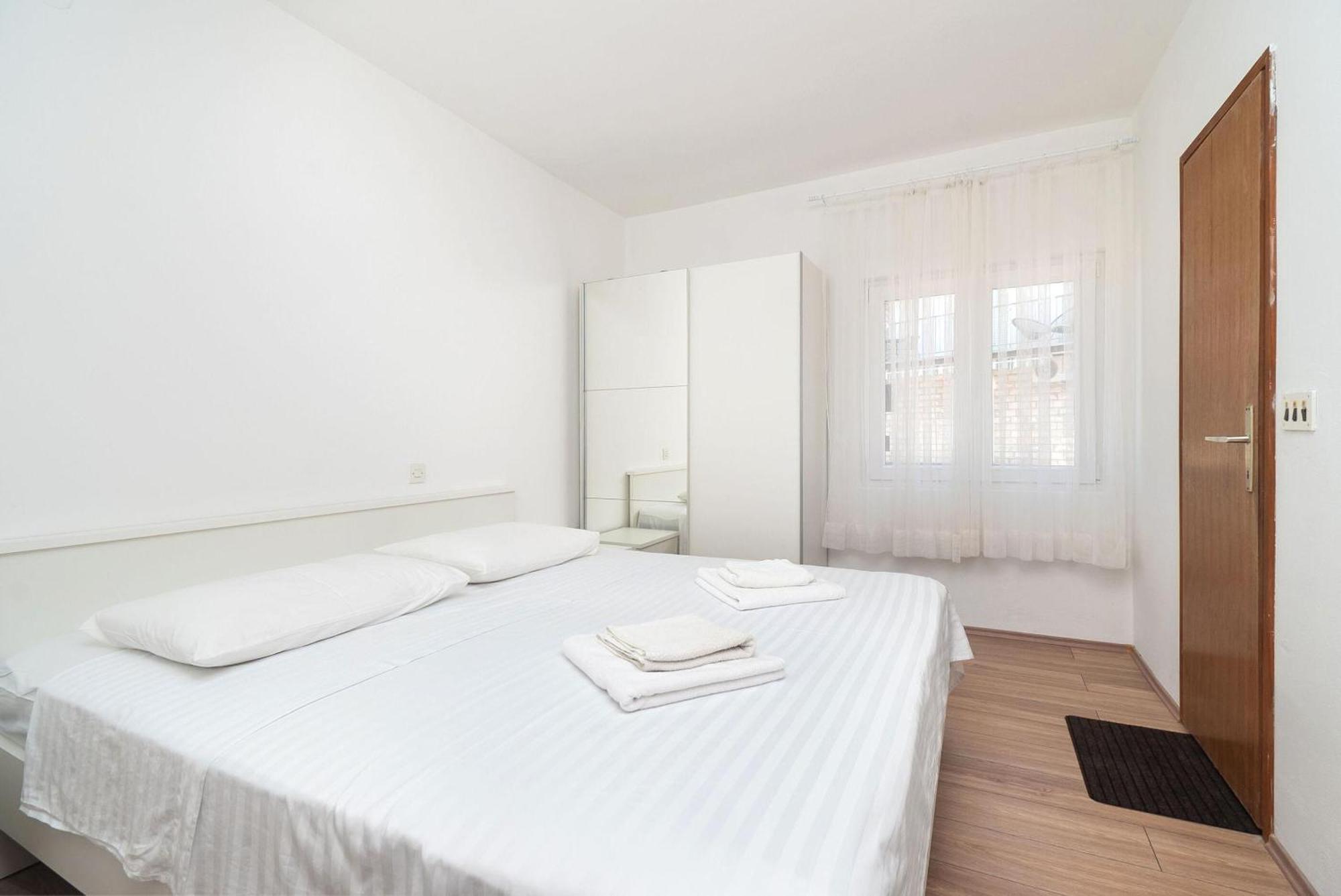 פרימוסטן Apartment Ljuba מראה חיצוני תמונה